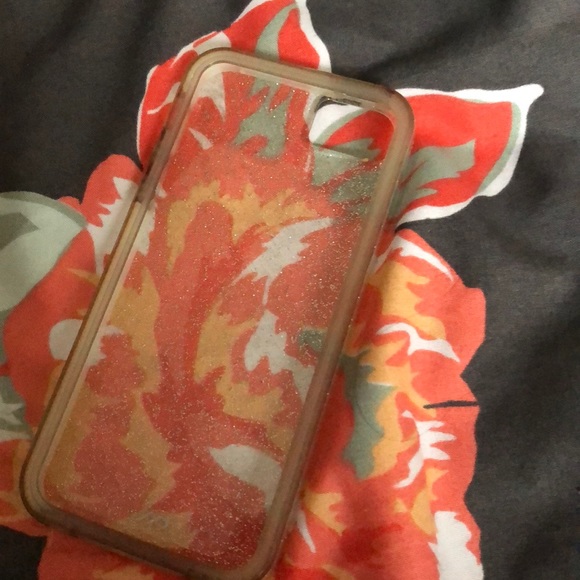iPhone 5 case - Picture 2 of 3